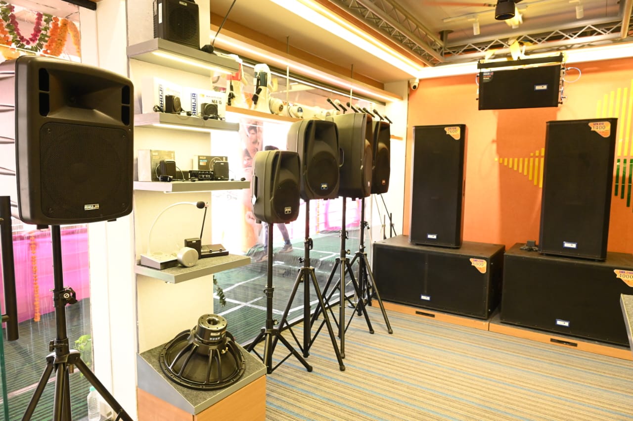 Live Demonstration Area